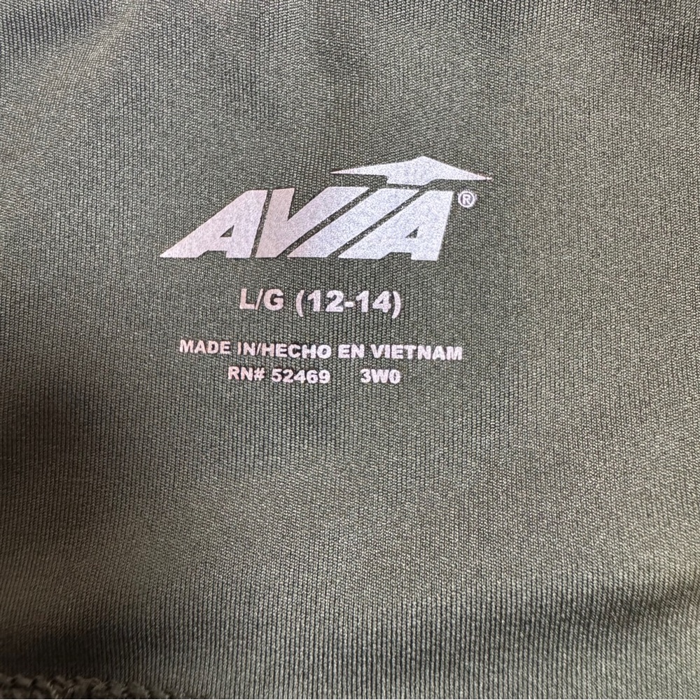 Avia Green High Rise Capri Leggings with Side Pockets Size Large 12/14 - Picture 4 of 16